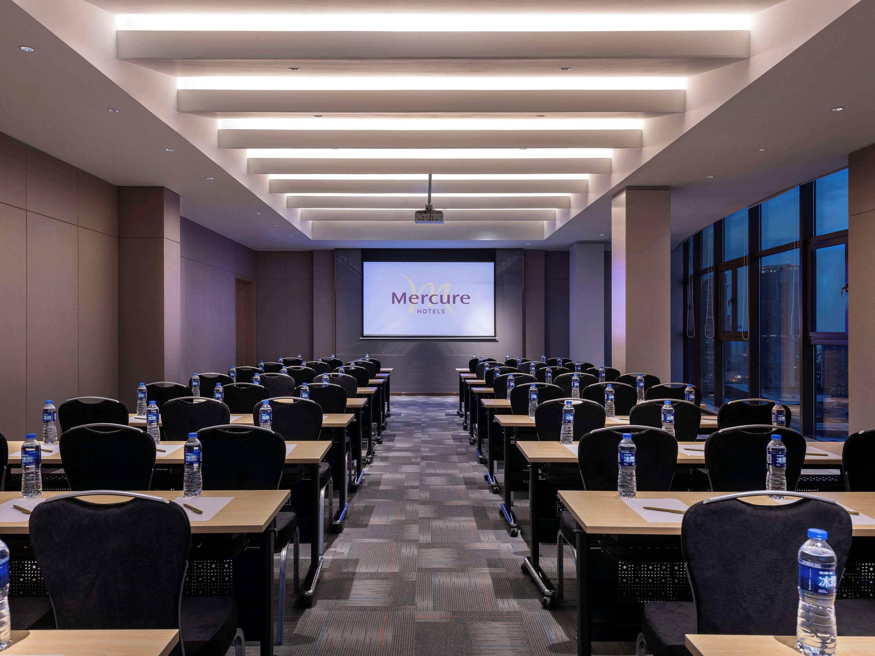 Mercure Chengdu Chunxi Exterior foto
